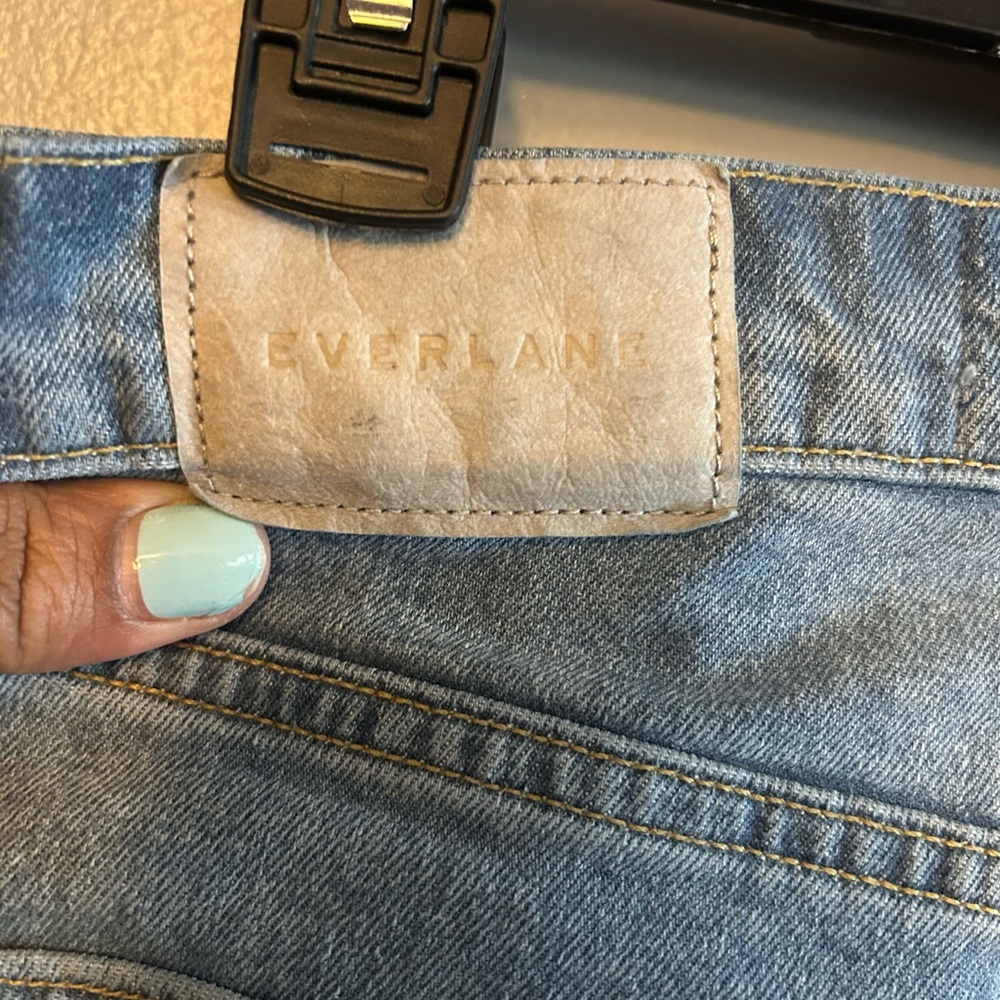 Everlane Jeans - The Original Cheeky Jean” Medium Blue Organic Cotton - Picture 5 of 10